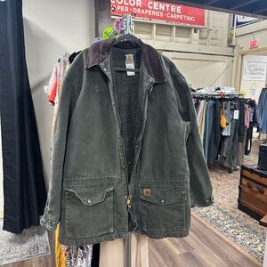 Vintage Carhartt green C52 MOS jacket blanket lined corduroy collar barn jacket